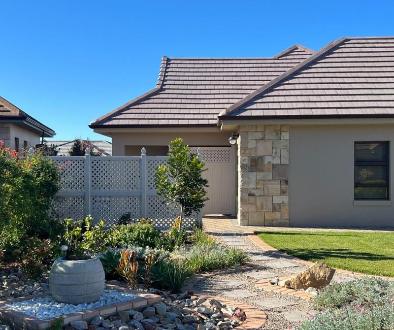 2 Bedroom Property for Sale in Paradise Coast Western Cape